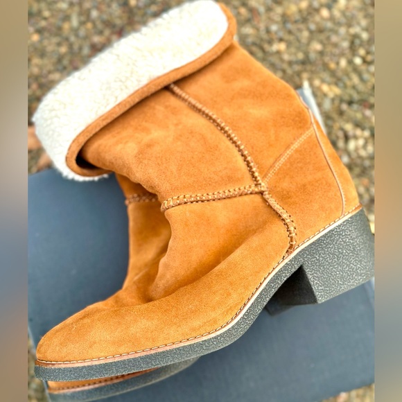 Coach women’s winter boots size US 11B | Eur 41.5 - Picture 3 of 8